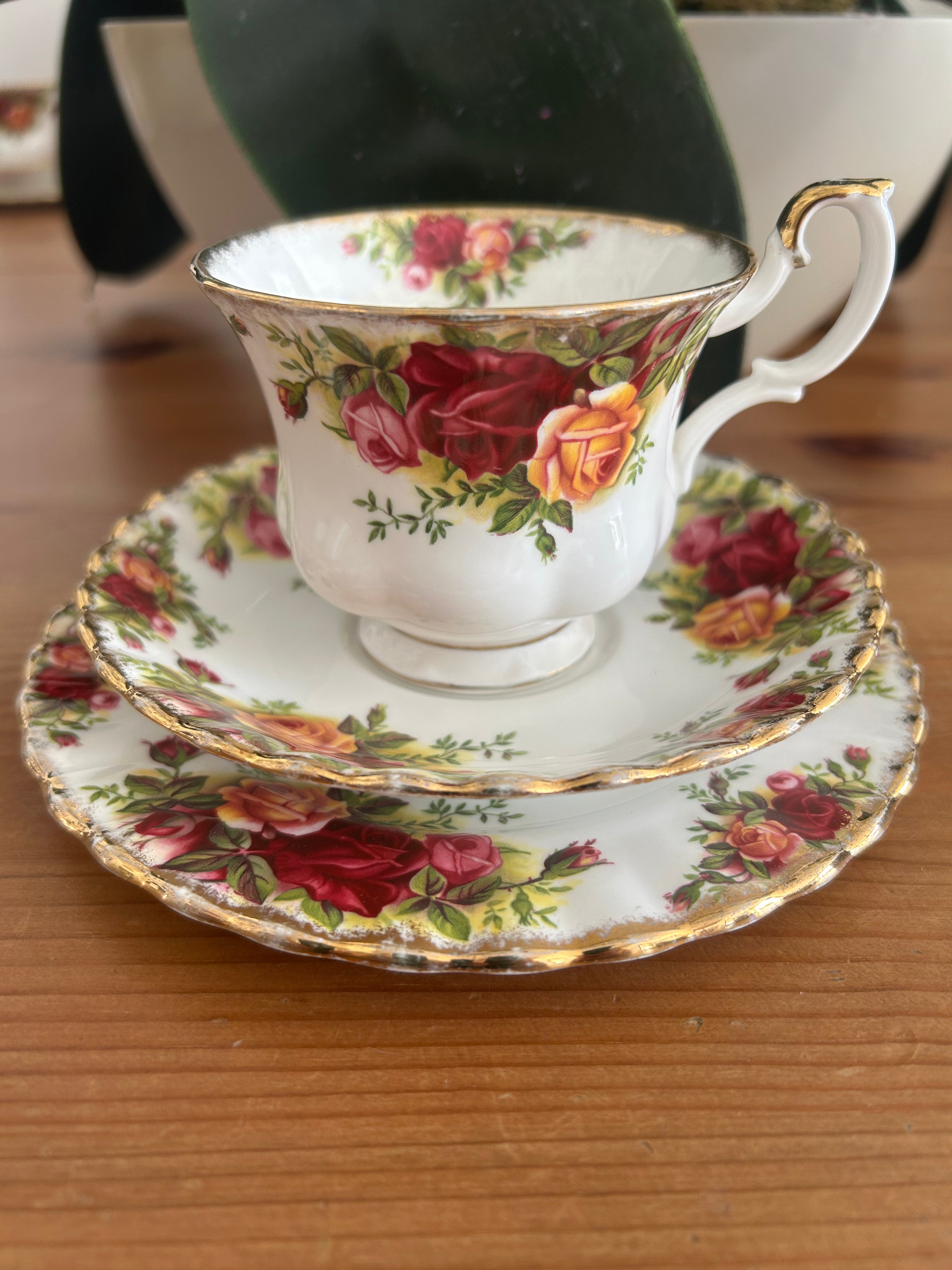 Royal Albert "Old Country Roses" Tea Trio (Cup, Saucer & Dessert Plate)