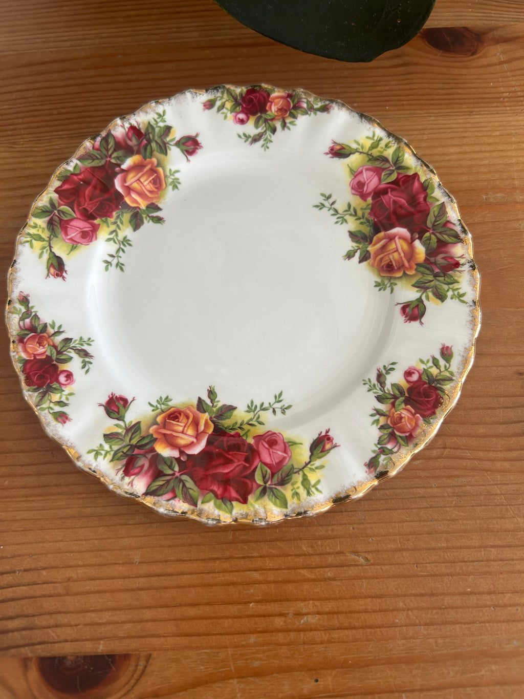 Royal Albert "Old Country Roses" Tea Trio (Cup, Saucer & Dessert Plate)