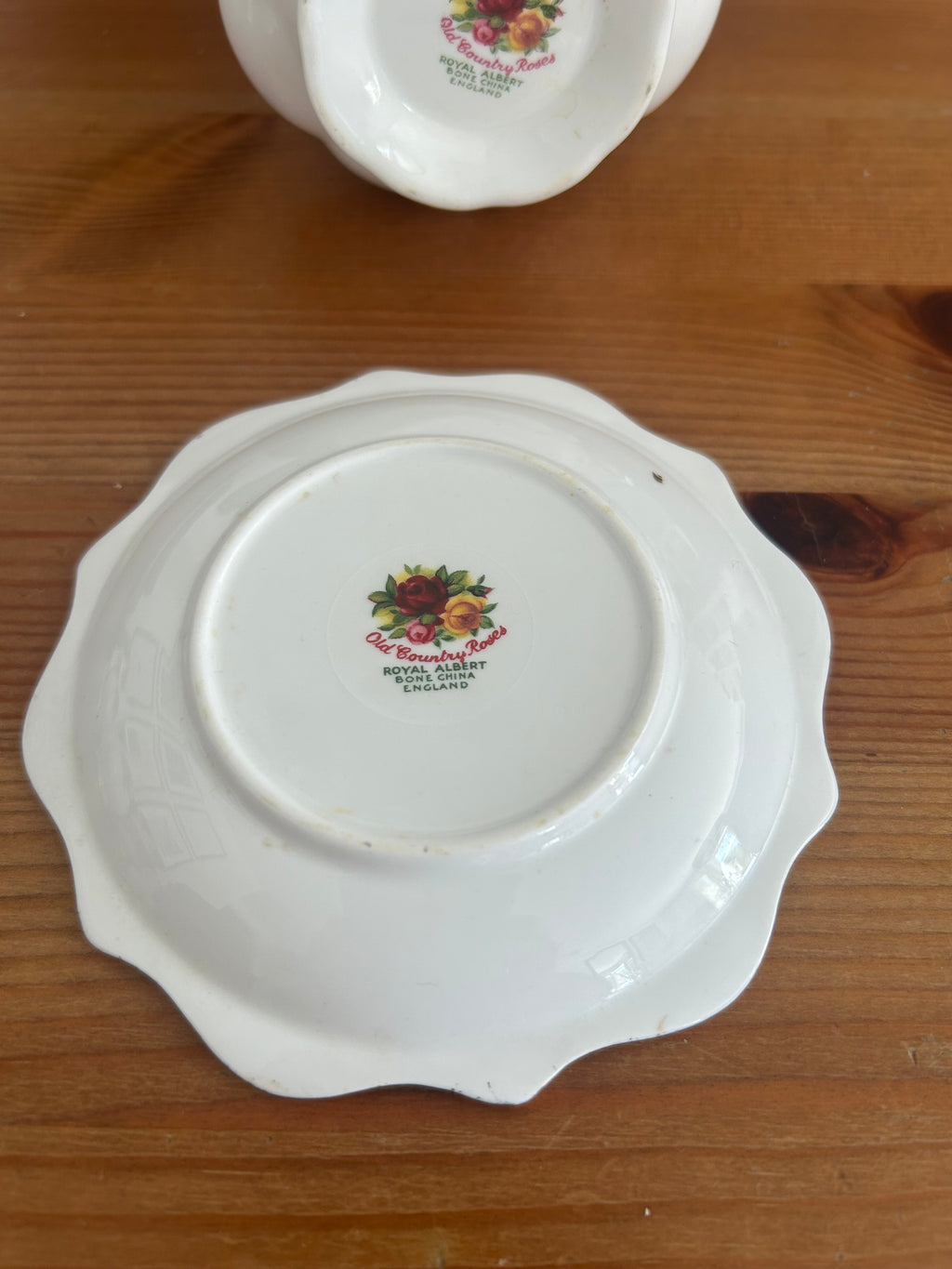 Royal Albert Old Country Roses Creamer Jug & Saucer Set – Vintage Fine Bone China