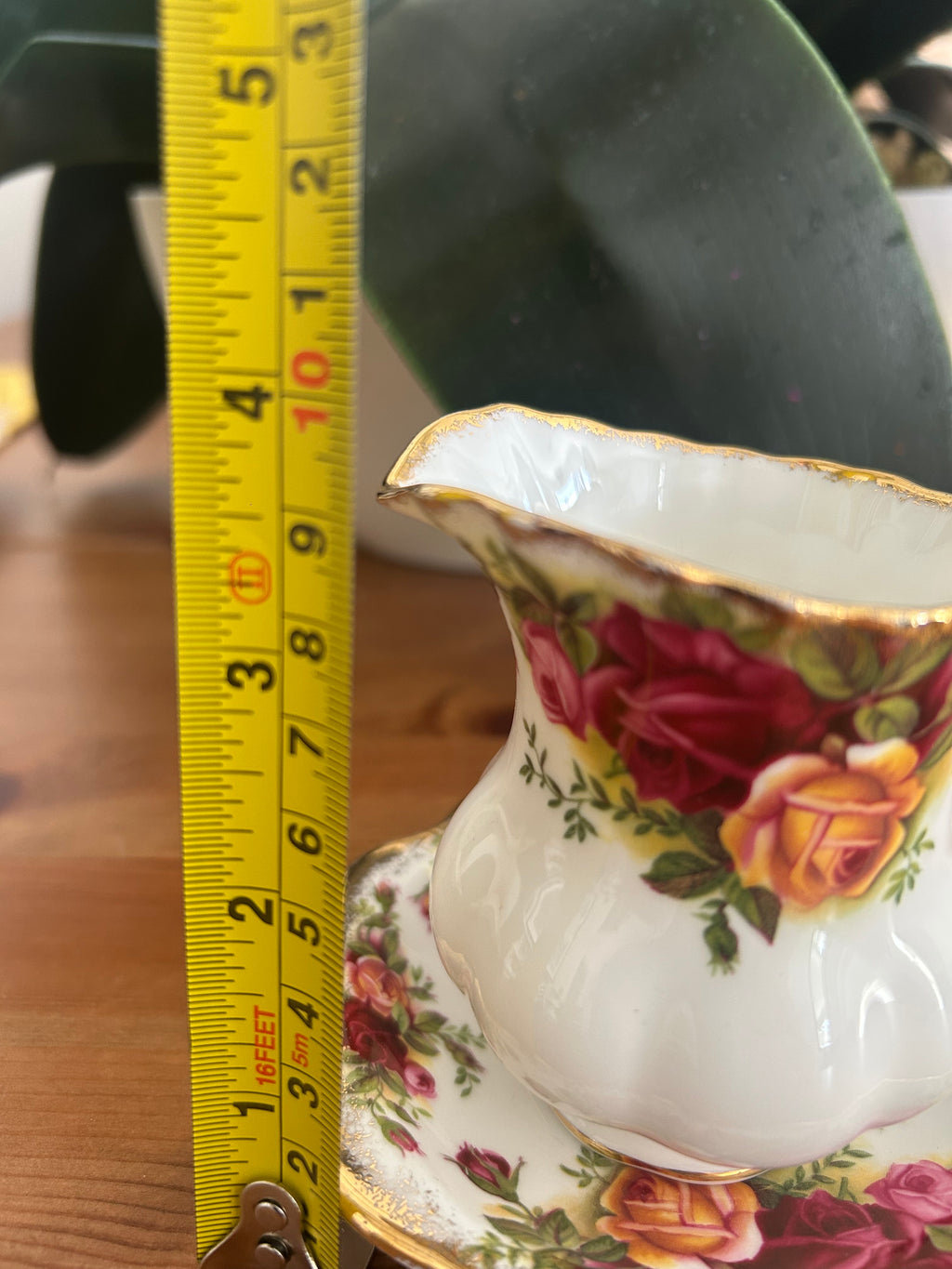 Royal Albert Old Country Roses Mini Creamer & Saucer Set – Fine Bone China – Made in England – Vintage