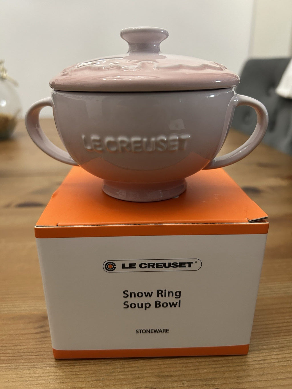 LE CREUSET 200ml Soup Bowl with Lid – Shell Pink – Stoneware – New in Box