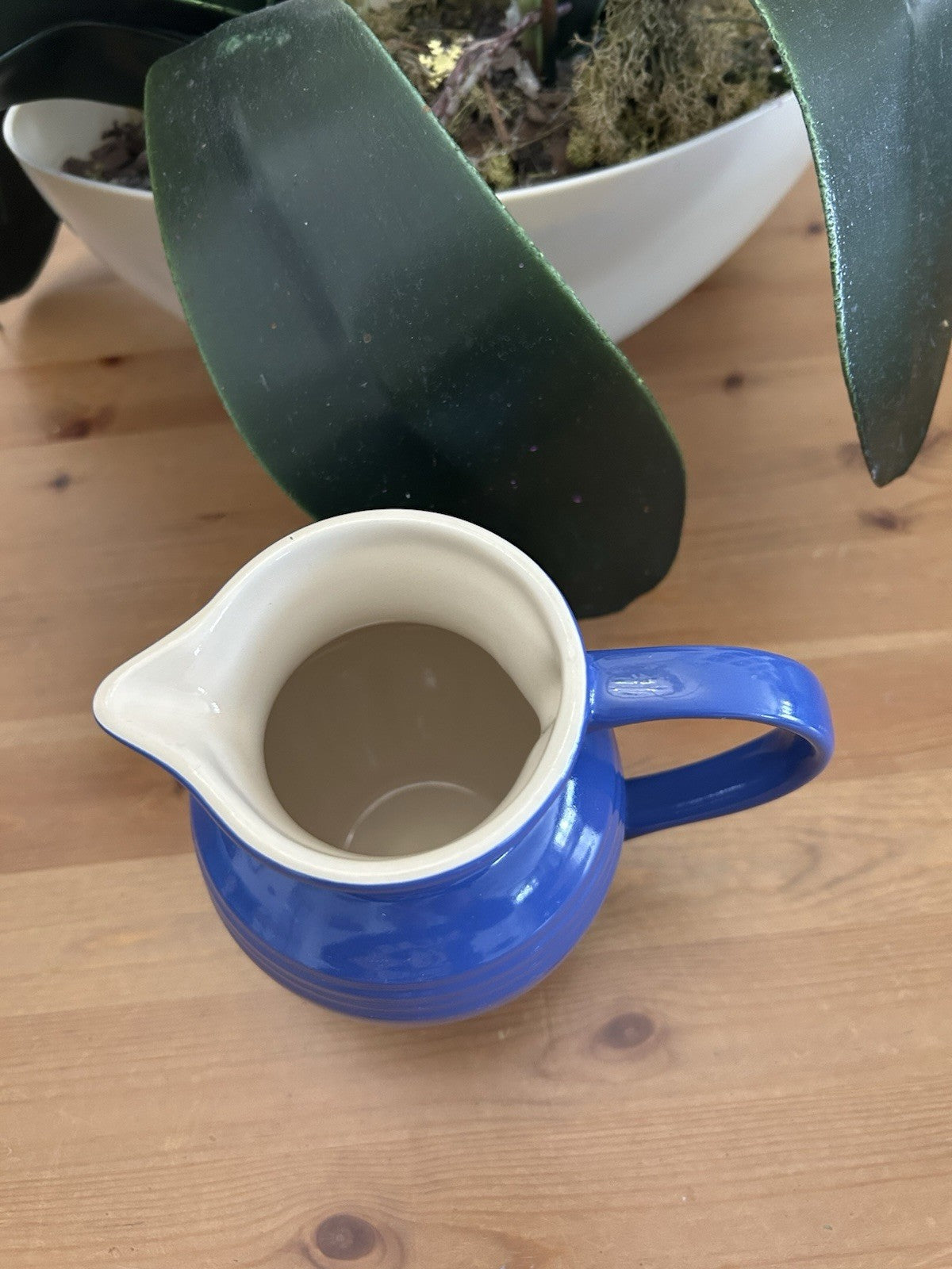 Le Creuset Dark Blue Stoneware Jug 0.6L – Pre-Loved – Very Good Condition