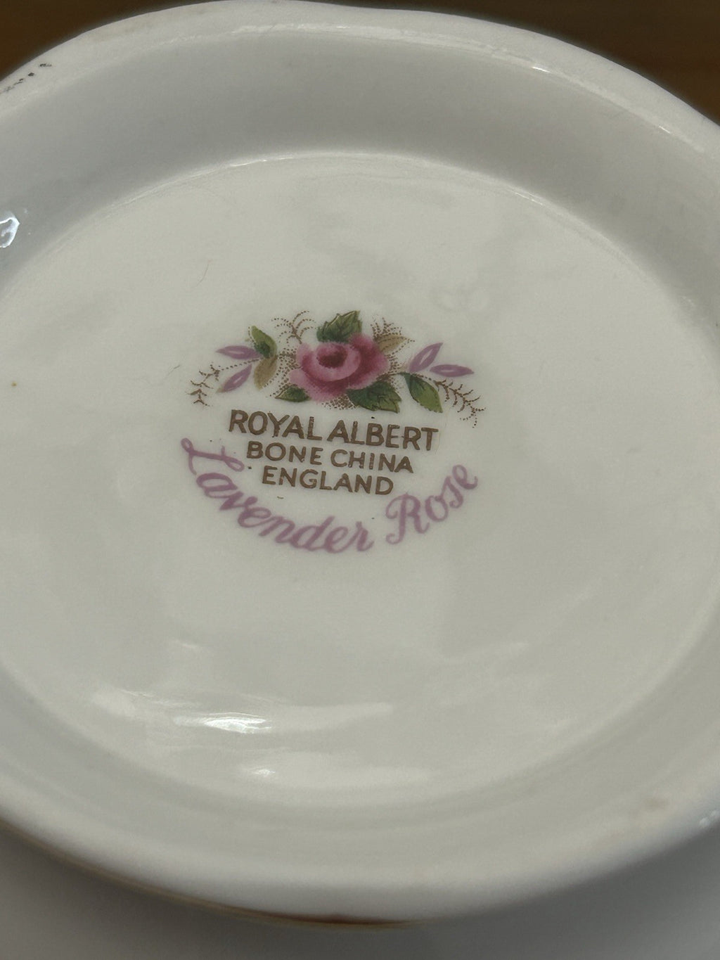 Royal Albert Lavender Rose Open Sugar Bowl – Fine Bone China – Gold Gilt – Made in England – Vintage