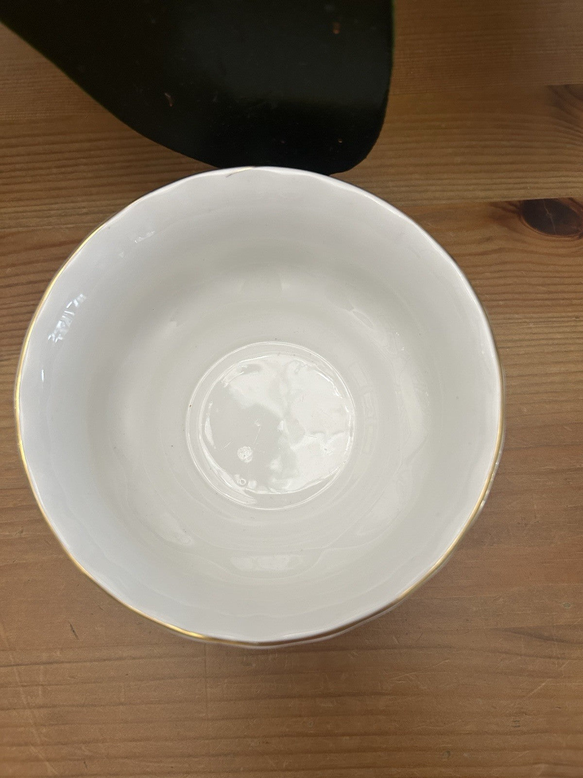 Royal Albert Lavender Rose Open Sugar Bowl – Fine Bone China – Gold Gilt – Made in England – Vintage