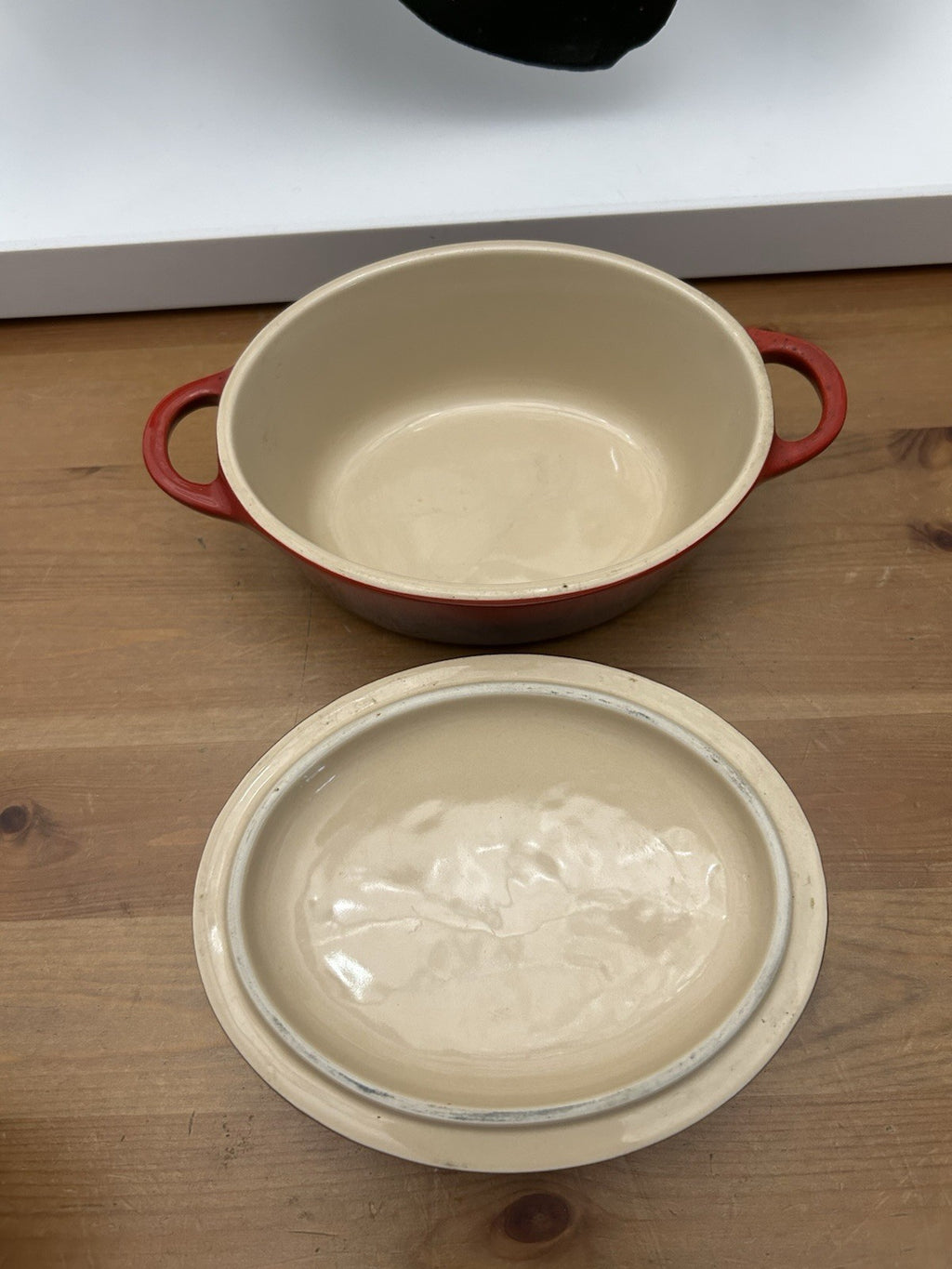 Le Creuset Cerise Red Mini Round Casserole Dish – 13cm Stoneware – Pre-Loved