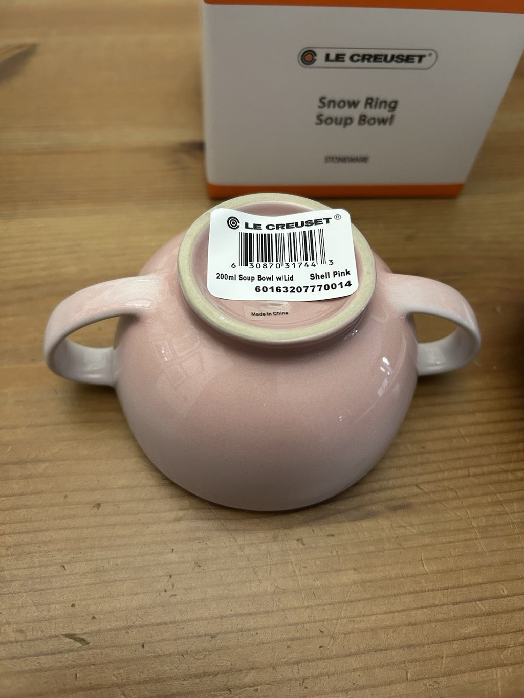 LE CREUSET 200ml Soup Bowl with Lid – Shell Pink – Stoneware – New in Box