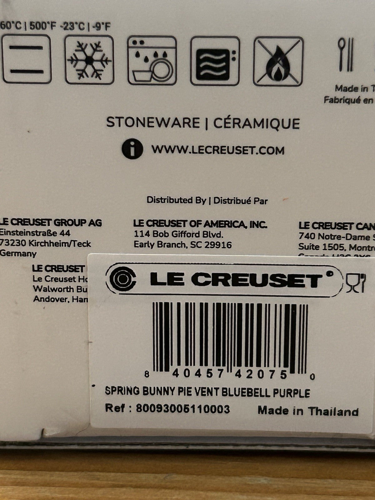 Le Creuset Bluebell Bunny Pie Vent – Purple Stoneware – Brand New & Boxed – Rare