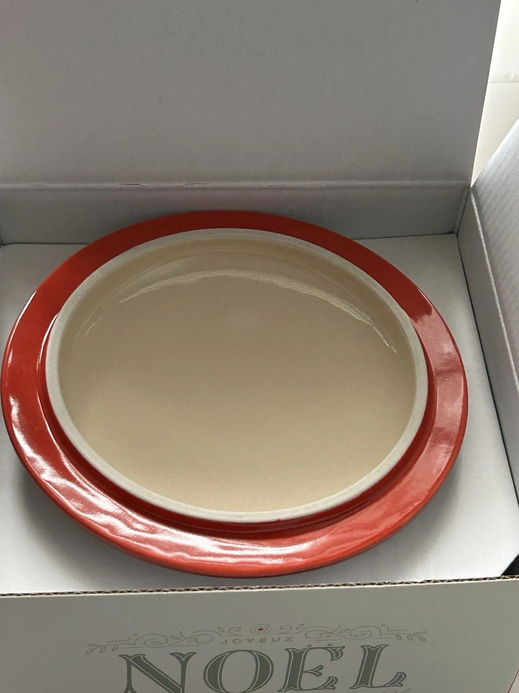 Le Creuset Mini Round Cocotte 14cm – Cerise Red Tree Relief – Brand New in Box