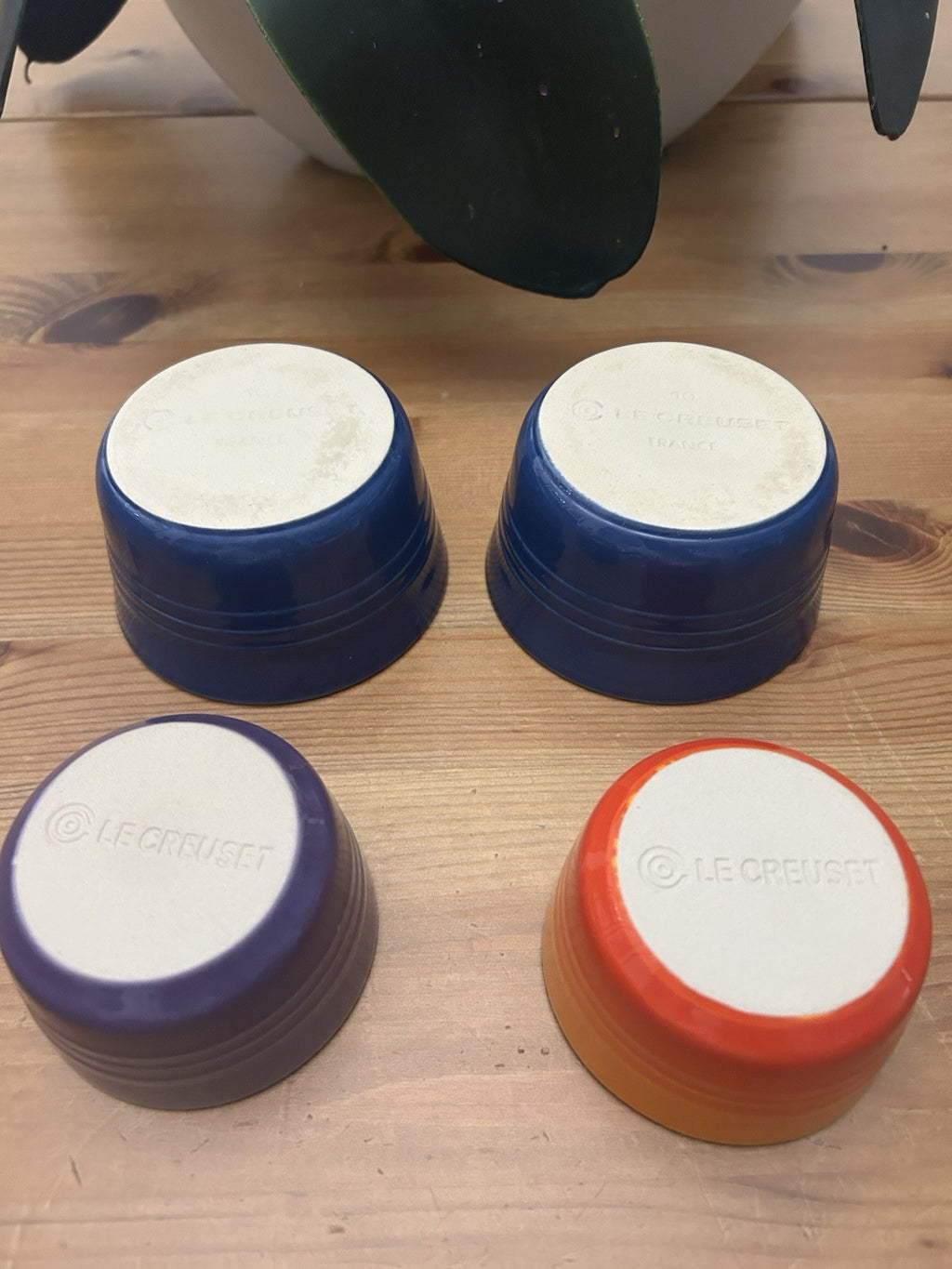 Set of 4 Le Creuset Stoneware Ramekins – Mixed Colours & Sizes – Pre-Loved