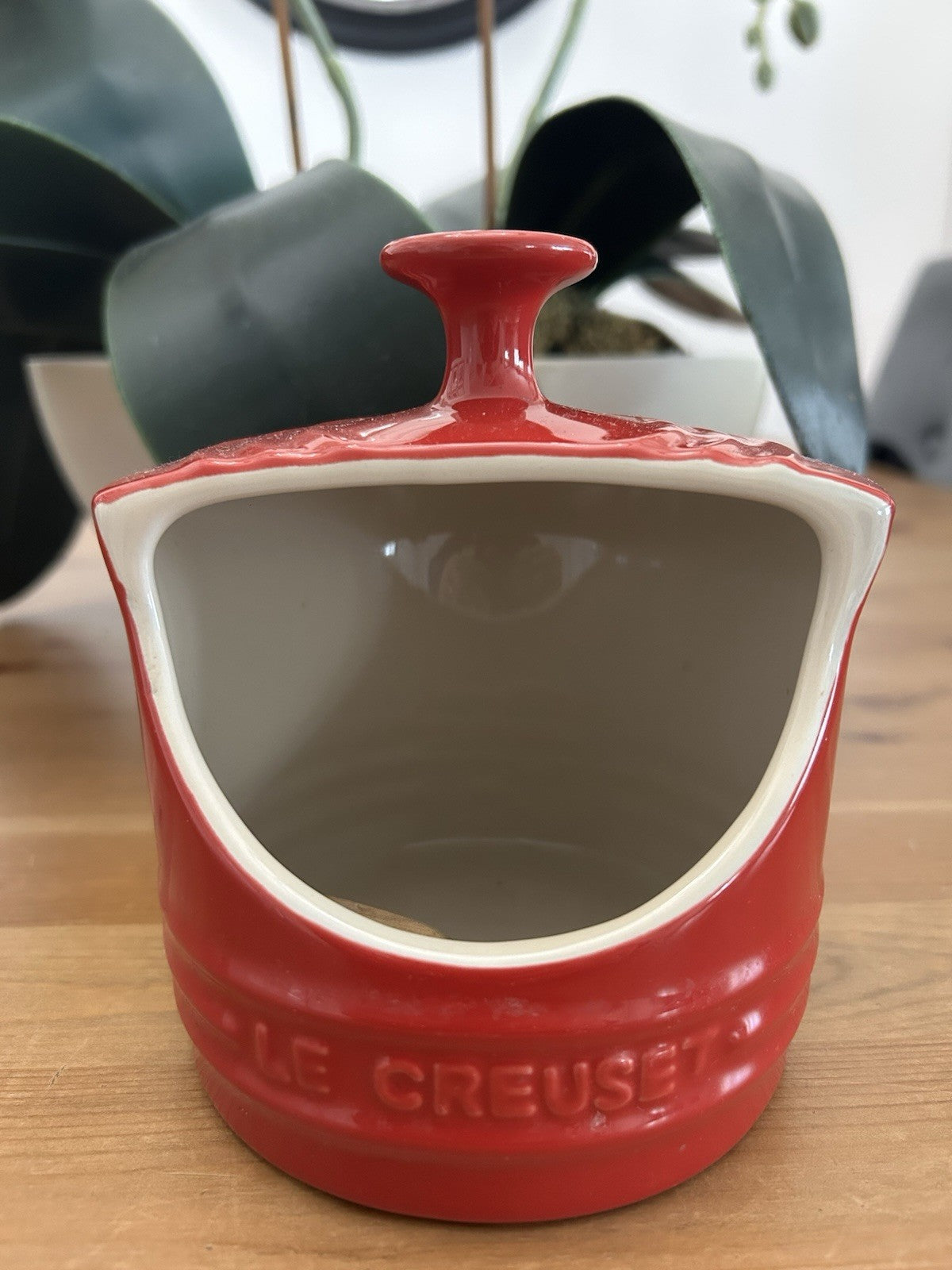 Le Creuset Salt Pig – Classic Red Stoneware – Very Good Condition
