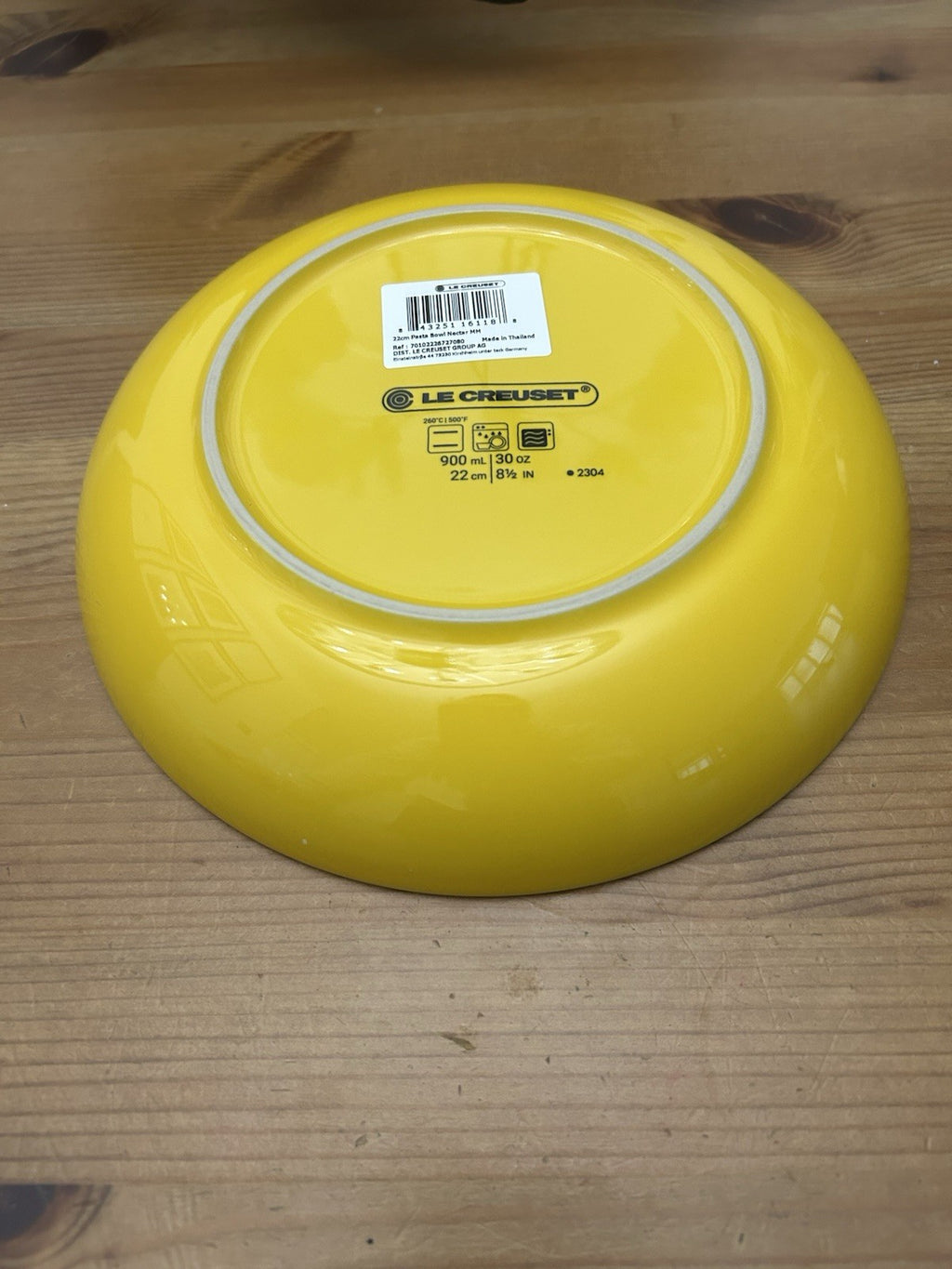 Le Creuset Stoneware 22cm Pasta Bowl - Nectar (Yellow) - NEW