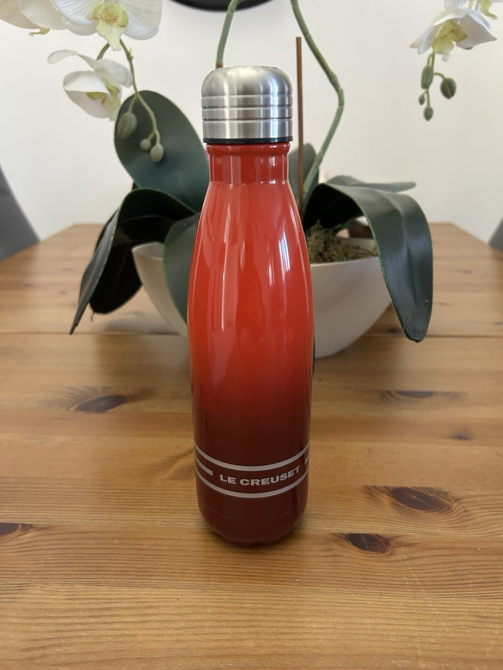 New Le Creuset Hydration Bottle 500ml - Cerise Red - Insulated Stainless Steel
