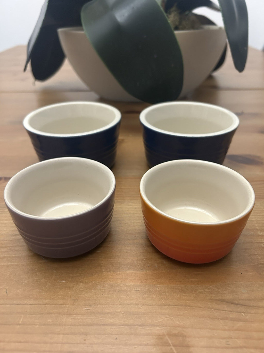 Set of 4 Le Creuset Stoneware Ramekins – Mixed Colours & Sizes – Pre-Loved