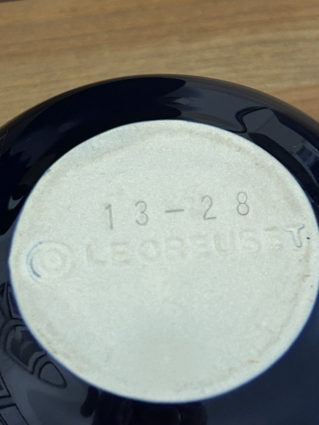 Le Creuset Dark Blue Stoneware Soup Bowls with Lids – Set of 2 – Pre-Loved