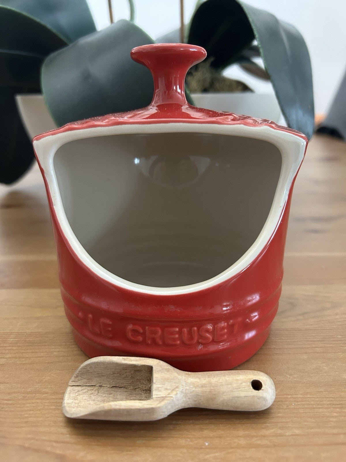 Le Creuset Salt Pig – Classic Red Stoneware – Very Good Condition