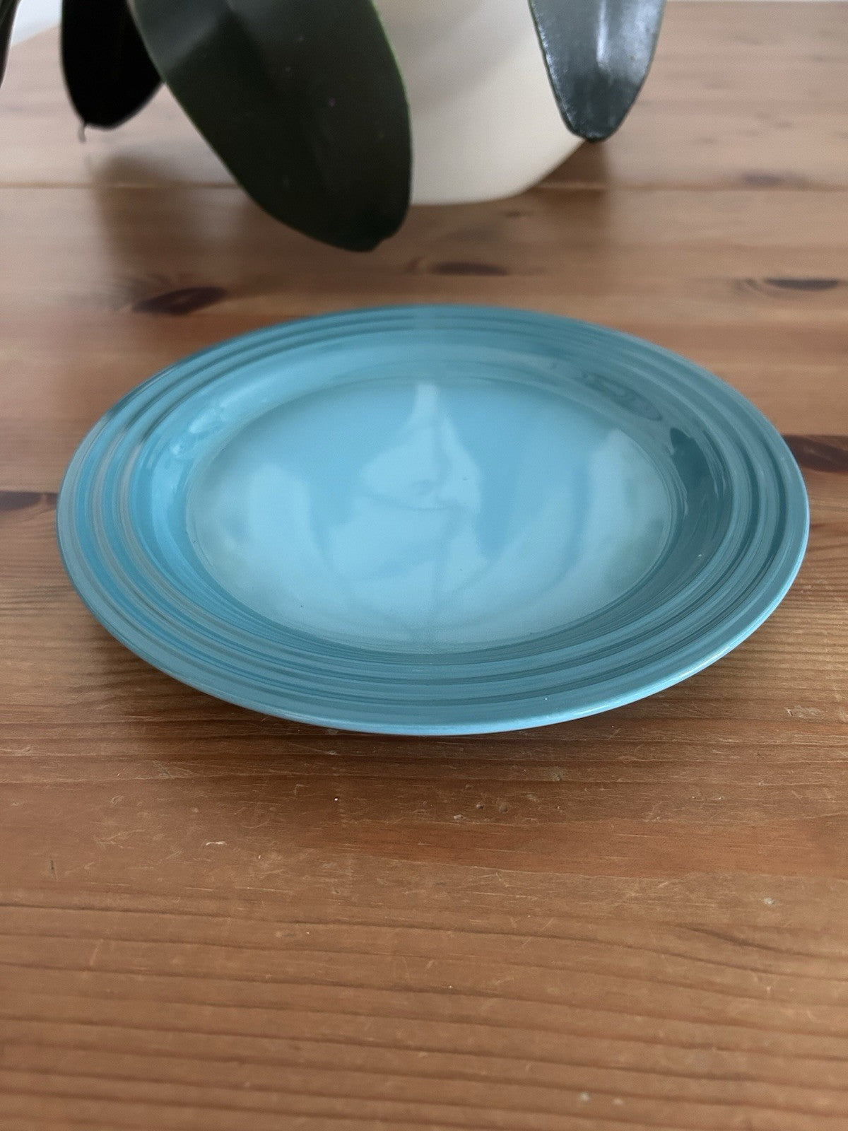 Le Creuset Stoneware 22cm Salad Plate - Caribbean Blue - New