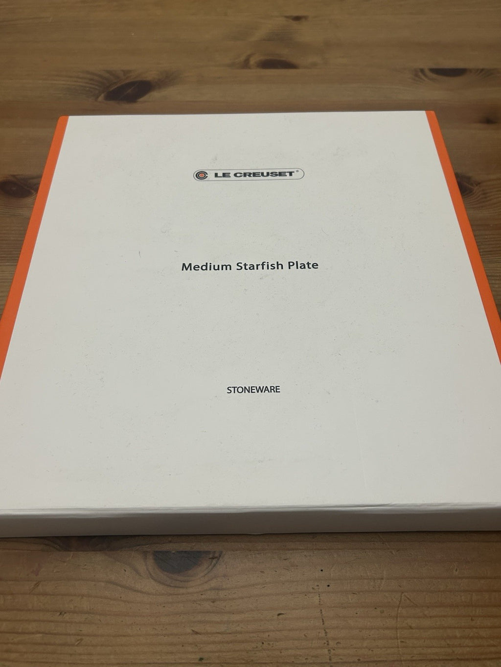 Le Creuset Shell Pink Starfish Serving Plate 27cm – Stoneware – Brand New & Boxed – Rare