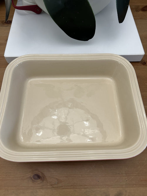 Le Creuset Cerise Red Rectangular Stoneware Baking Dish – 30cm Oven to Table