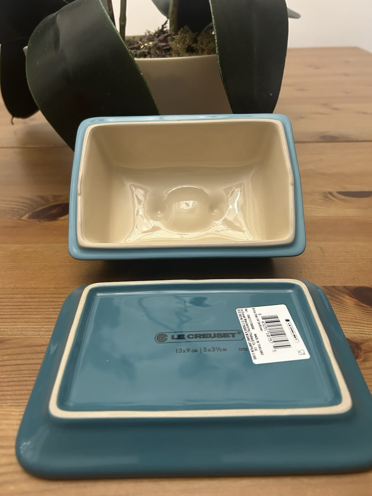 Le Creuset Stoneware Butter Dish – Caribbean Blue – Brand New in Box