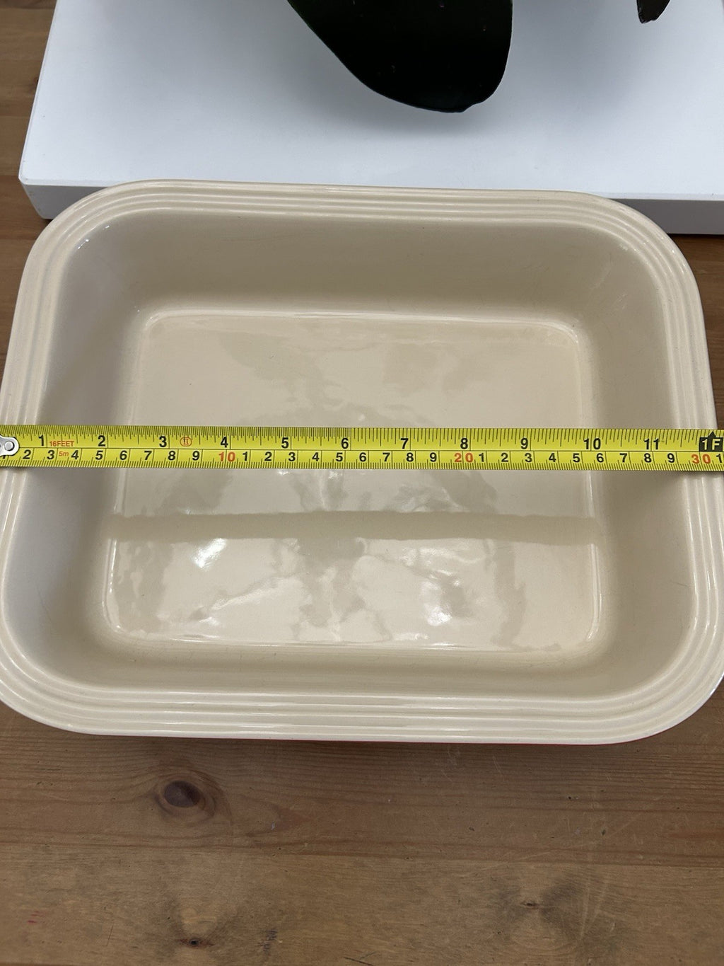 Le Creuset Cerise Red Rectangular Stoneware Baking Dish – 30cm Oven to Table