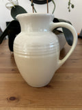 Le Creuset Cream Stoneware Jug 1.1L – Pre-Loved – Very Good Condition