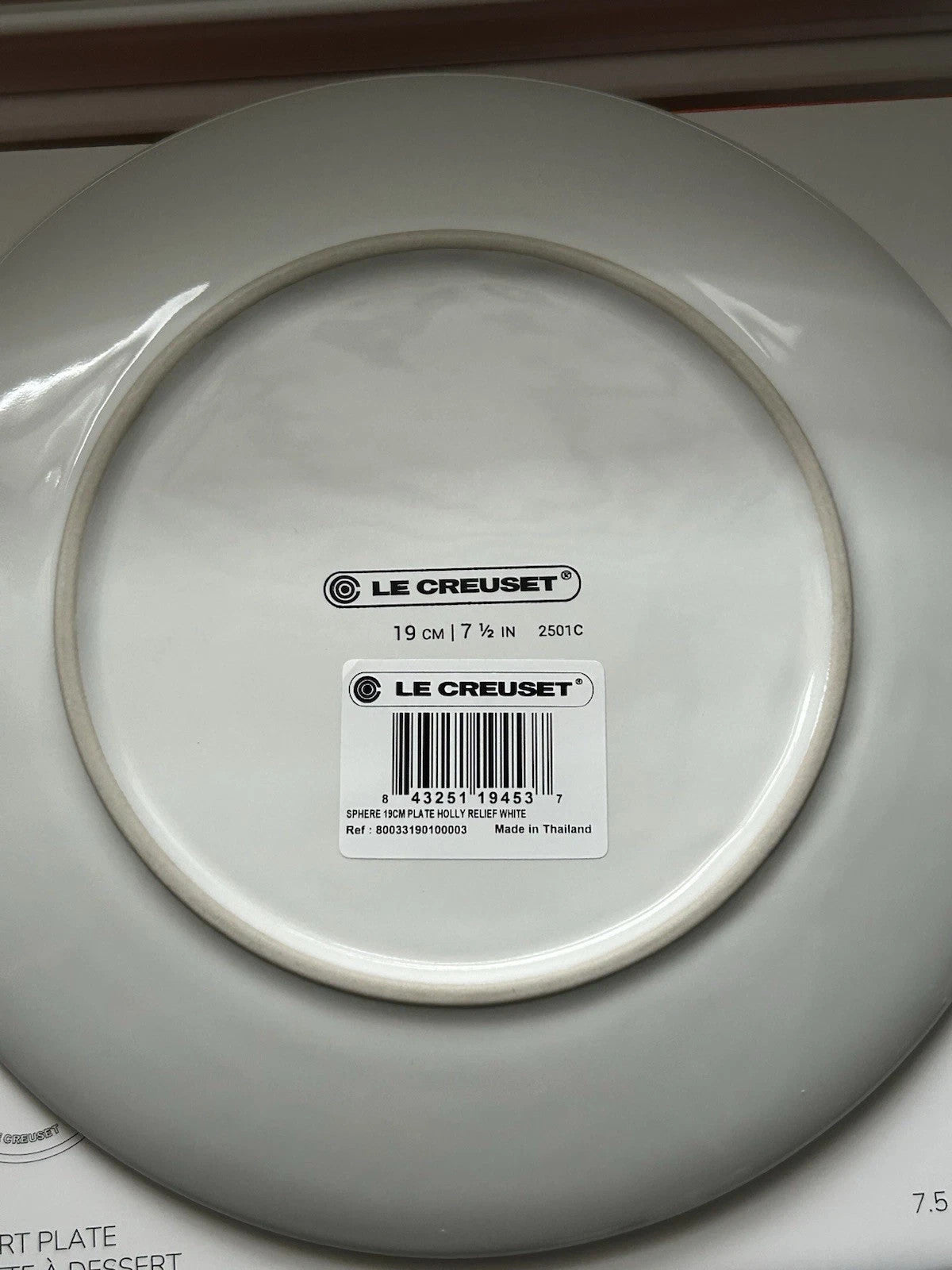 Le Creuset Holly Relief Plate 19cm White Stoneware BNIB Boxed